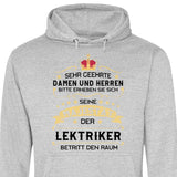 Majestät betritt den Raum - Personalisierbarer Hoodie (Unisex)